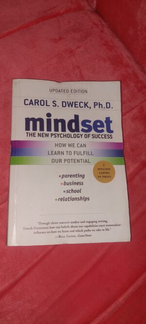 Mindset (The new psychology of success)